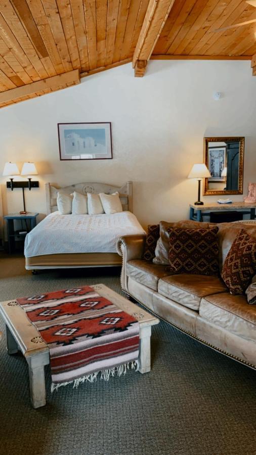 Chama Trails Motel מראה חיצוני תמונה